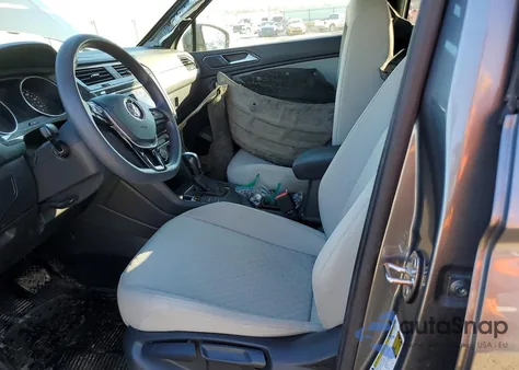 2018 Volkswagen Tiguan S z USA, uszkodzony, nr VIN 3VV1B7AX5JM161334